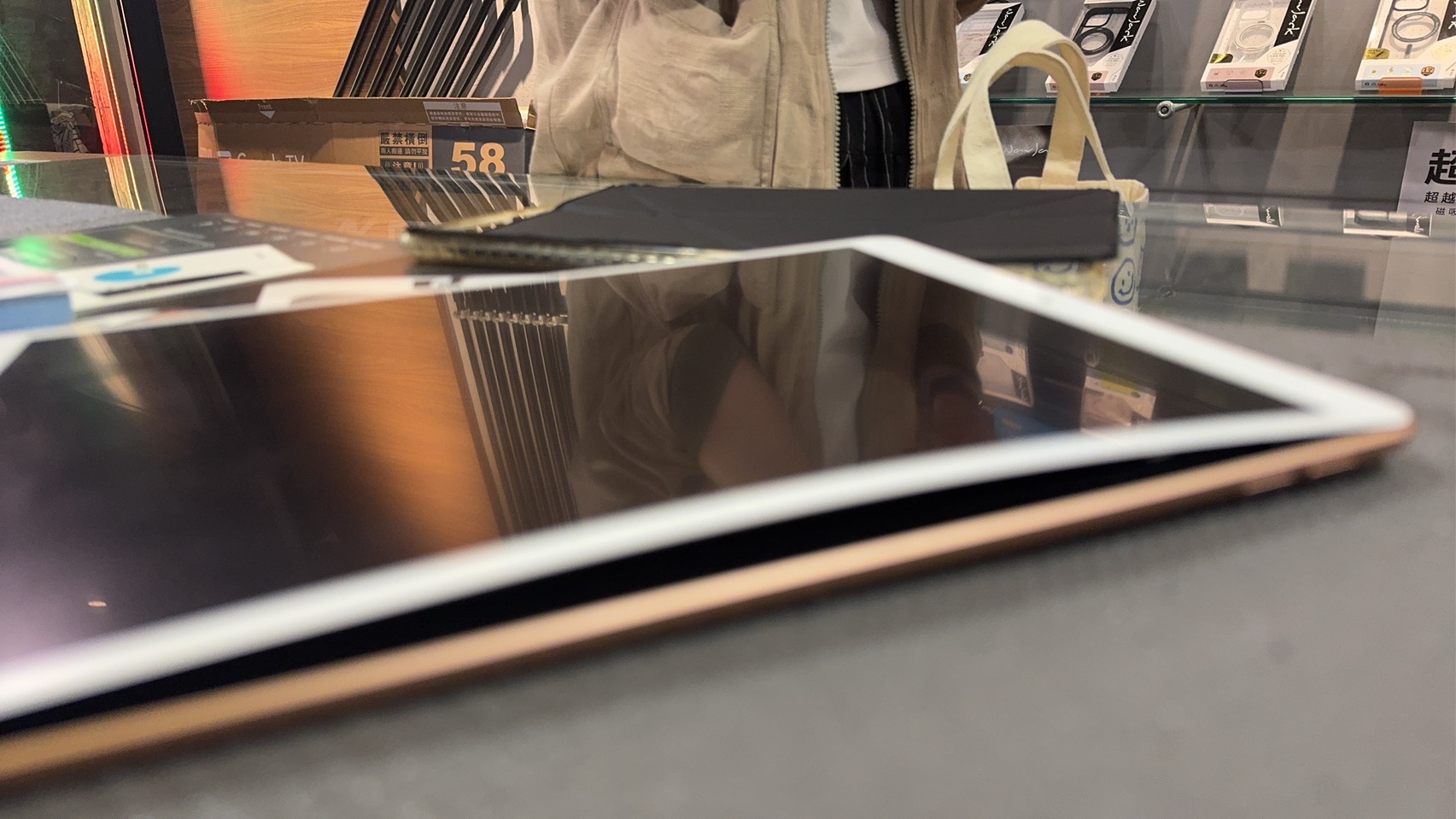 Apple iPad air3電池膨脹維修更換